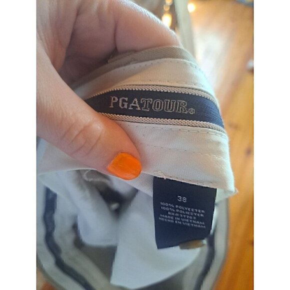 PGA Tour Men's Size 38 Beige Solid Double Pleat 10" Inseam Golf Shorts - Picture 3 of 3